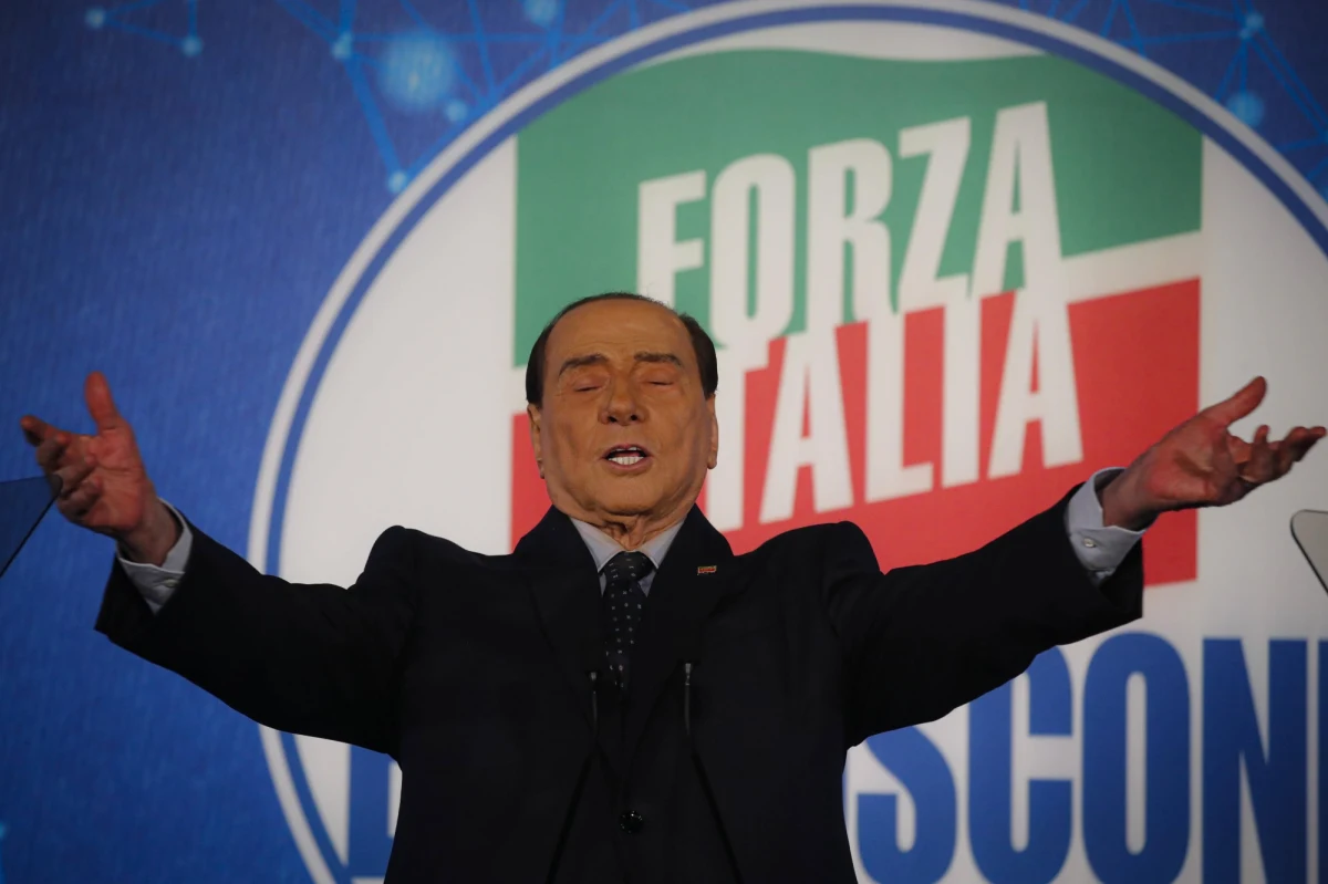 Włoski Urząd Rady Ministrów domaga się 10,5 miliona euro odszkodowania od wszystkich uczestników skandalu obyczajowego, znanego pod nazwą "bunga bunga". Chodzi o słynne "przyjęcia" w domu ówczesnego premiera Silvio Berlusconiego. Według wnioskodawcy afera ściągnęła gigantyczną hańbę na rząd.