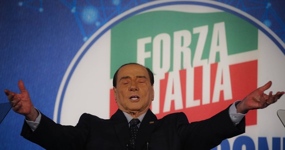 Włoski Urząd Rady Ministrów domaga się 10,5 miliona euro odszkodowania od wszystkich uczestników skandalu obyczajowego, znanego pod nazwą "bunga bunga". Chodzi o słynne "przyjęcia" w domu ówczesnego premiera Silvio Berlusconiego. Według wnioskodawcy afera ściągnęła gigantyczną hańbę na rząd.