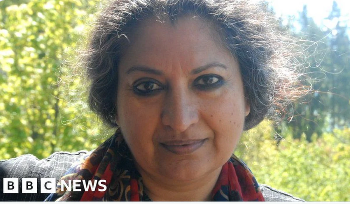 Powieść indyjskiej pisarki Geetanjali Shree "Tomb of Sand" (Grobowiec z piasku) w przekładzie Daisy Rockwell wyróżniono w Londynie Międzynarodową Nagrodą Bookera. Jedną z sześciu powieści na finałowej liście były "Księgi Jakubowe" Olgi Tokarczuk.
