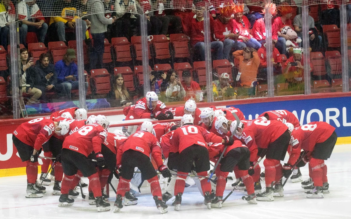 Mistrzostwa świata juniorów U-20 Dywizji IB i MŚ juniorek U-18 tego samego poziomu zostaną rozegrane w Polsce. Gospodarzem pierwszego turnieju będzie Bytom, drugiego - Katowice. Decyzje zapadły podczas kongresu Międzynarodowej Federacji Hokeja (IIHF) w Tampere.