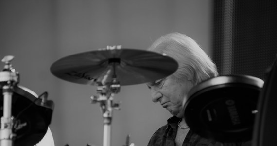 Zmarł Alan White, perkusista brytyjskiego zespołu Yes - poinformowała grupa na Facebooku, a także rodzina muzyka. White współpracował także z takimi wykonawcami jak m.in. Joe Cocker, George Harrison, John Lennon i Eric Clapton. Miał 72 lata.