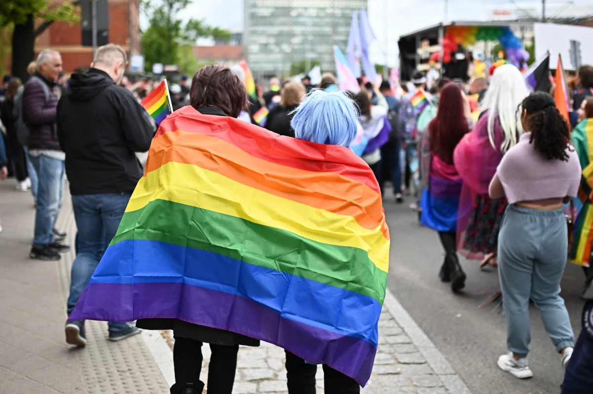 Około 4,5 tys. osób wzięło udział w Trójmiejskim Marszu Równości, który przeszedł ulicami Gdańska. Policja nie odnotowała żadnych incydentów podczas manifestacji. 