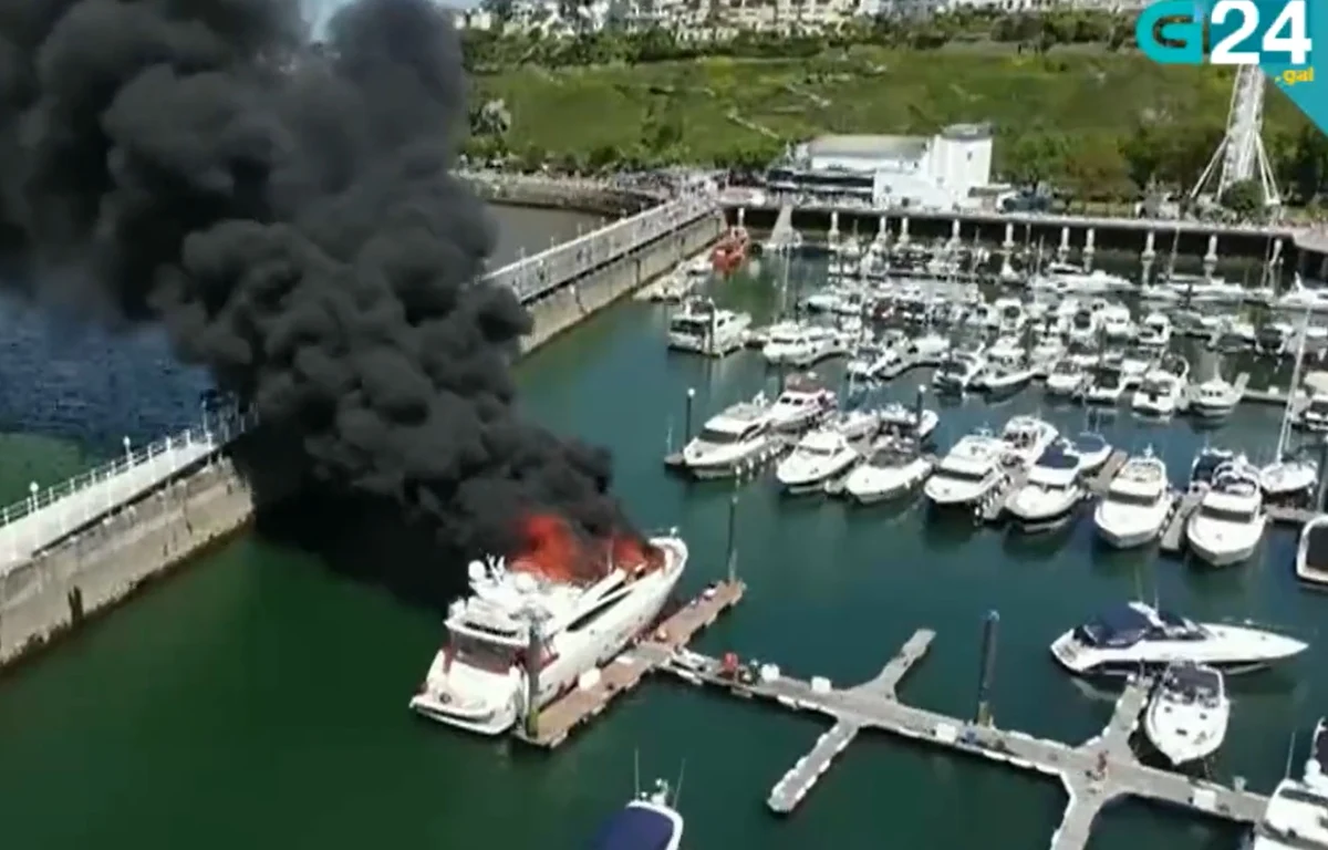 Z ogromnym pożarem luksusowego jachtu, zacumowanego w porcie w Torquay w Anglii, walczyli dziś strażacy. Jak informują media, konieczna była ewakuacja pobliskich plaż. Zamknięto także kilka ulic w okolicy.