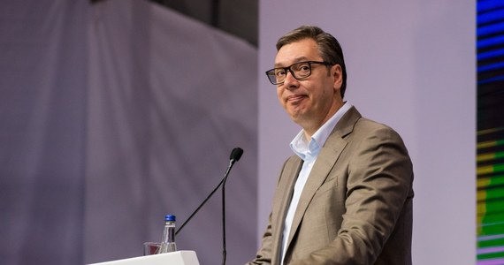 Prezydent Serbii Aleksandar Vučić poinformował, że w czasie rozmowy telefonicznej z Władimirem Putinem uzgodnił nowy trzyletni kontrakt na dostawy rosyjskiego gazu. Kreml w oświadczeniu przekazał natomiast, że podczas dyskusji obu przywódców, zdecydowano o zacieśnieniu współpracy.