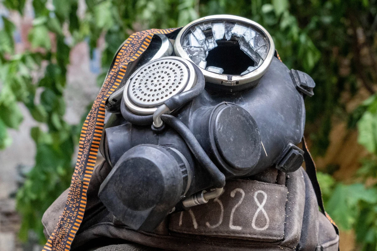 Wielu rosyjskich żołnierzy zawarło kontrakty dotyczące udziału w 90-dniowej "operacji specjalnej" na Ukrainie. Wojskowi czekają na koniec maja, by czym prędzej zwolnić się ze służby i wrócić do domu - poinformowała Służba Bezpieczeństwa Ukrainy (SBU), która opublikowała kolejną przechwyconą rozmowę najeźdźców.
