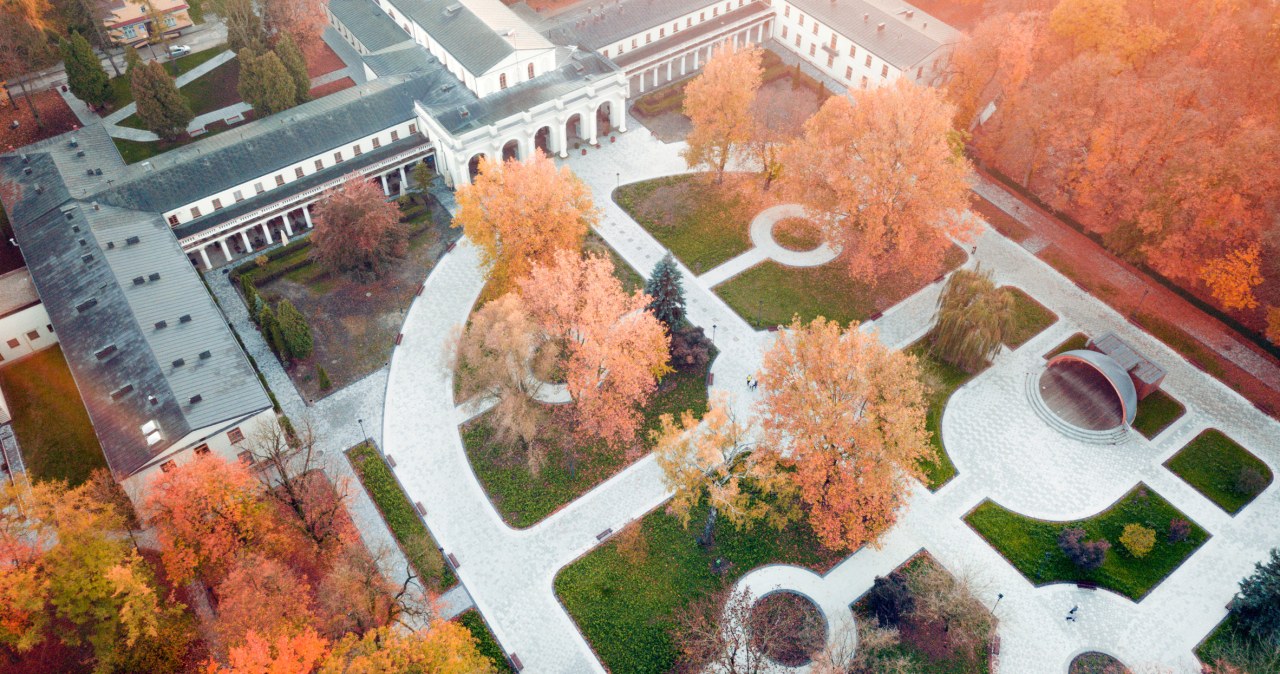 10 najlepszych uzdrowisk w Polsce. Sanatoria idealne na jesień i zimę