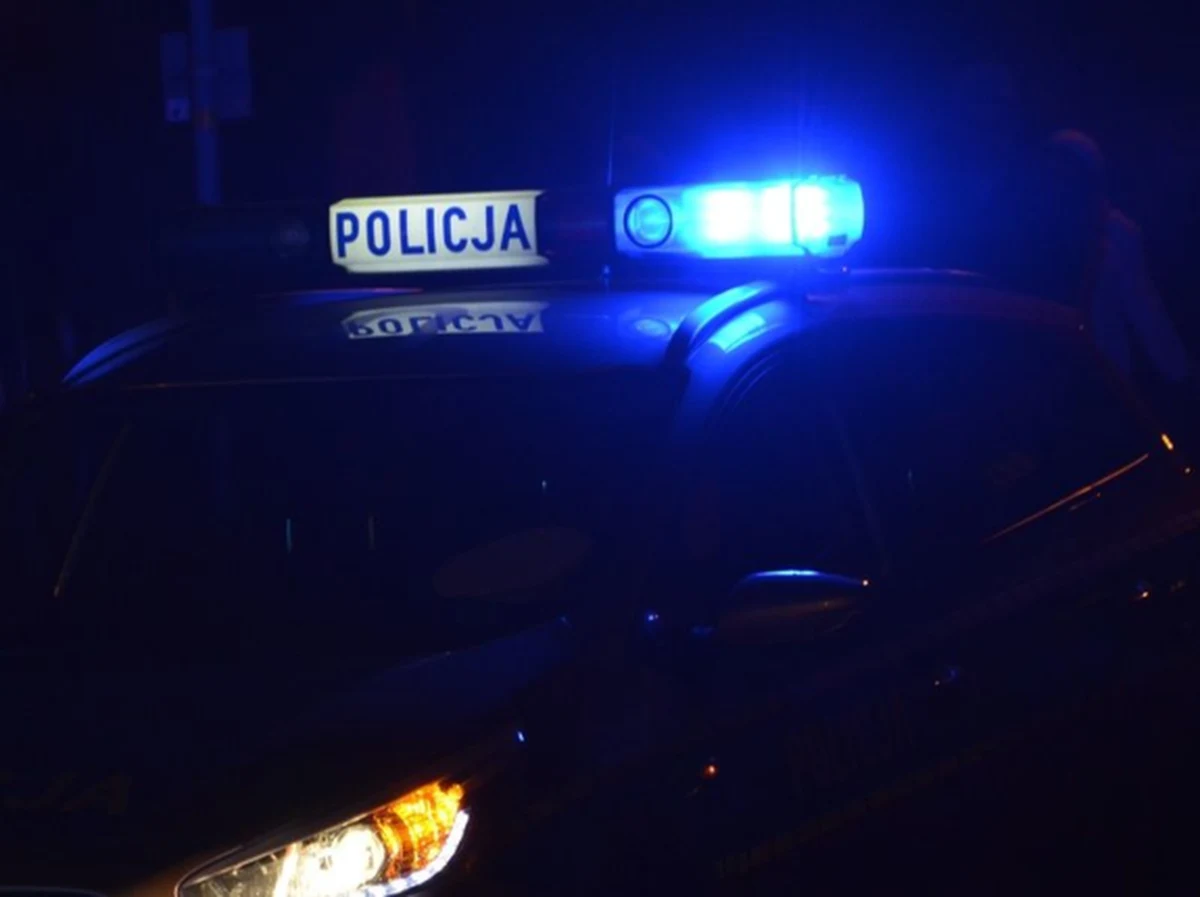 W sobotę we Wrocławiu doszło do bójki z użyciem noży. Brało w niej udział 5 mężczyzn. 3 zostało rannych, a 2 uciekło z miejsca zdarzenia. Policja zatrzymała ich kolejnego dnia. Teraz mają usłyszeć zarzuty.  