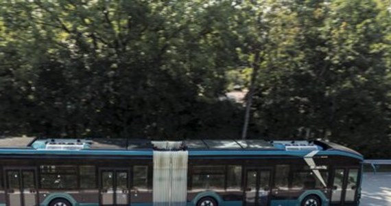 Rozstrzygnięto przetarg na dostawę 18 autobusów miejskich zasilanych energią elektryczną. Do gdańskiej floty dołączą już w przyszłym roku, a dostarczy je firma MAN Truck & Bus Polska. Wartość zamówienia to 61,7 mln złotych  brutto - poinformowała Anna Dobrowolska, rzeczniczka prasowa spółki Gdańskie Autobusy i Tramwaje.

