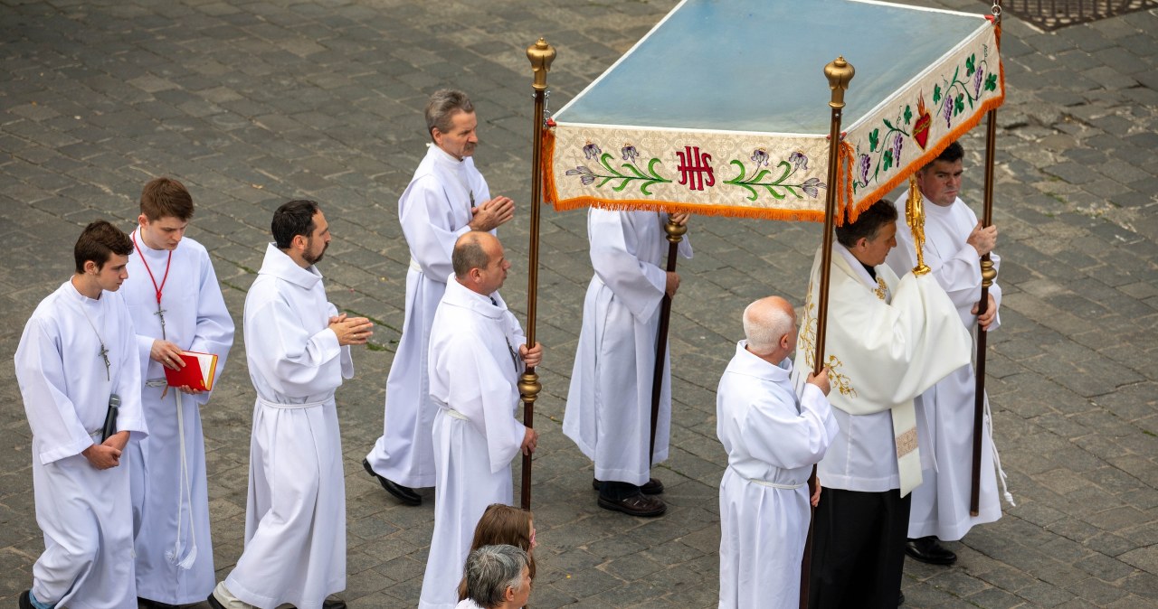 Boże Ciało 2025. W tych miejscach realizowane są najpopularniejsze procesje
