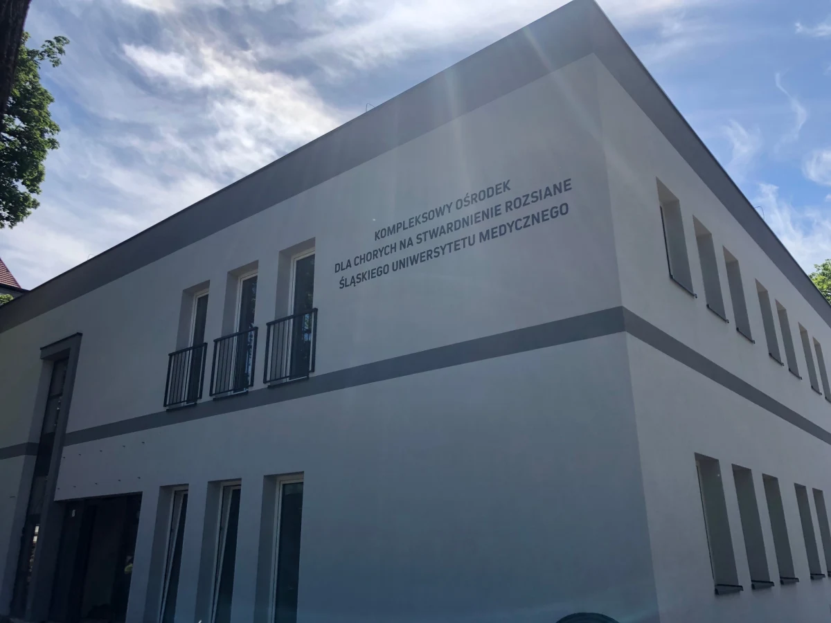 W Zabrzu powstaje kompleksowy ośrodek dla chorych na stwardnienie rozsiane. Pacjenci będą mogli liczyć na dokładną diagnostykę i leczenie w Szpitalu Klinicznym nr 1 Śląskiego Uniwersytetu Medycznego. 