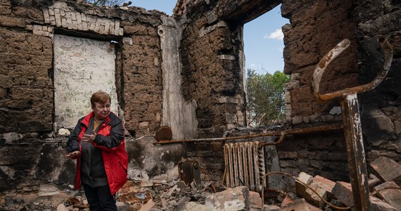 "Jest to rzeczywiście wojna na wymęczenie i na rezultaty tego wszystkiego przyjdzie jeszcze poczekać. Prawdopodobnie (konflikt) będzie rozwleczony w czasie i myślę, że jedna i druga strona szykuje się na długofalową walkę" - mówi w Radiu RMF24 Paweł Pieniążek, korespondent wojenny. Autor m.in. "Pozdrowień z Noworosji" i "Wojny, która nas zmieniła", stały współpracownik Tygodnika Powszechnego. Relacjonował wydarzenia z Afganistanu, Iraku, Syrii, a ostatnio regularnie informuje o tym, co dzieje się w Ukrainie.