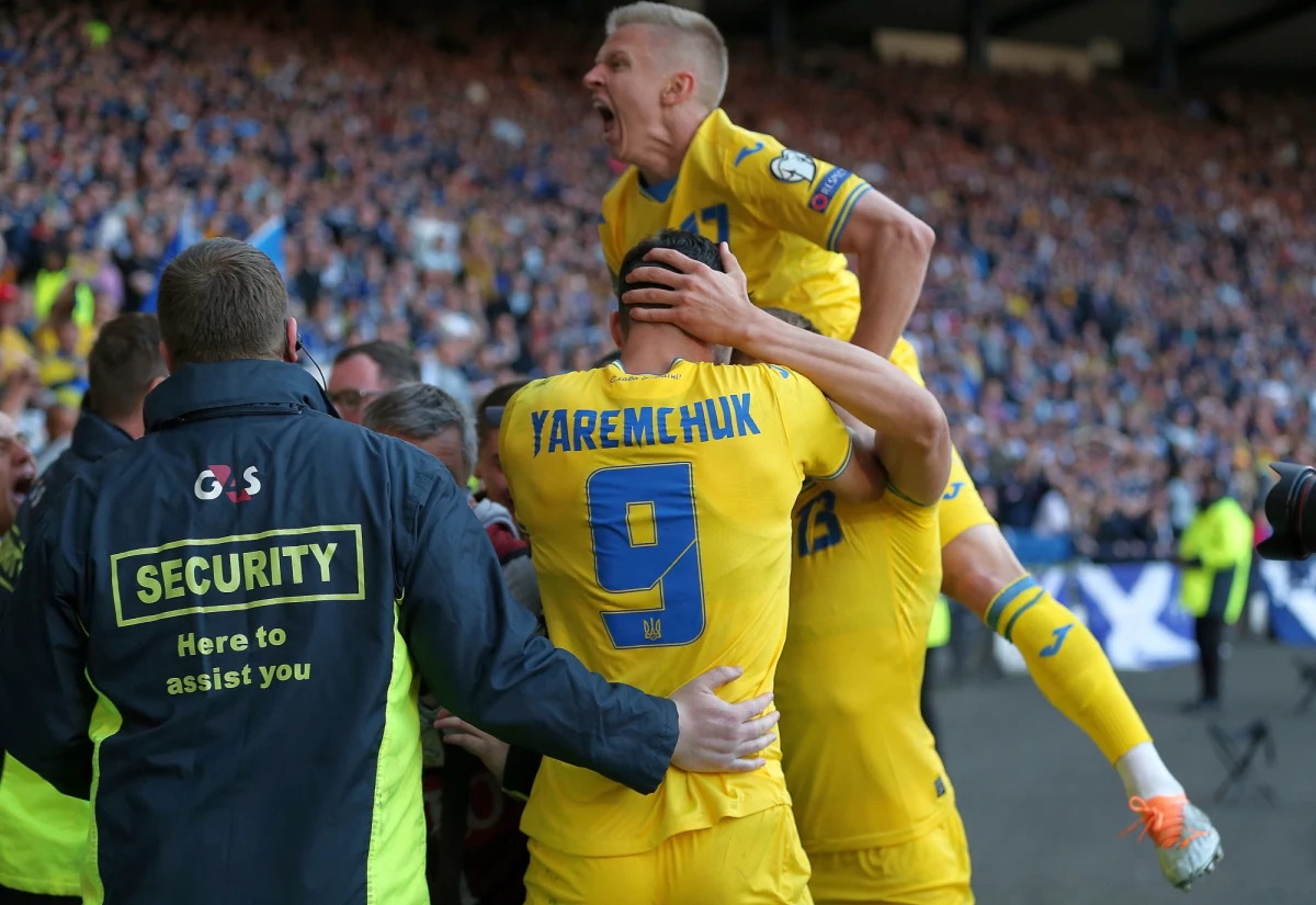 Piłkarze reprezentacji Ukrainy pokonali w Glasgow Szkocję 3:1 (1:0) w półfinale baraży o awans do tegorocznych mistrzostw świata. W decydującym meczu - również na wyjeździe - zmierzą się 5 czerwca z Walią w Cardiff.