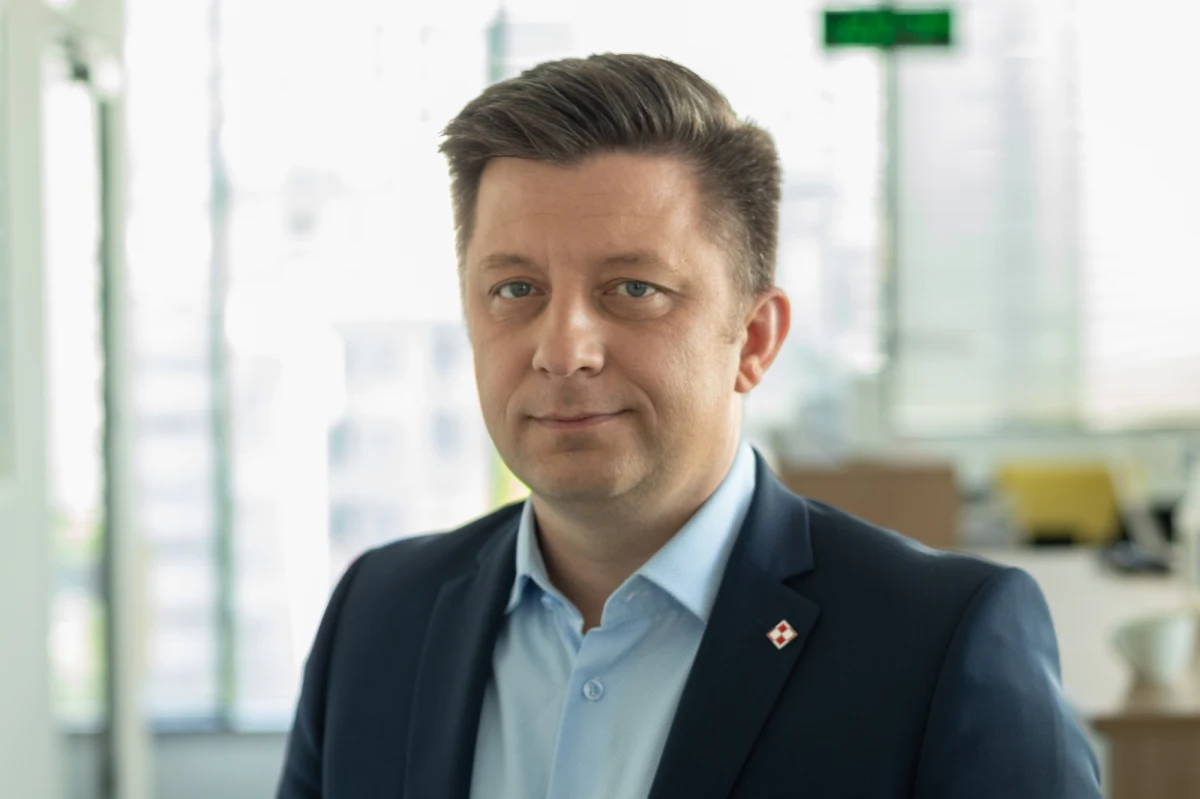 To historyczna wizyta. To są nie tylko symbolicznie ważne momenty, ale też osiem podpisanych memorandów w takich dziedzinach jak m.in. gospodarka, polityka, czy kultura - tak o wczorajszej  podróży do Kijowa przedstawicieli rządu, mówił w Rozmowie w południe w RMF FM szef kancelarii premiera Michał Dworczyk. Jak zaznaczył: jestem przekonany, że będą z tego konkrety. 