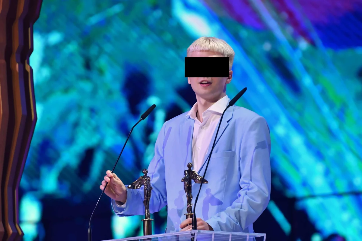 Prokuratura Rejonowa Warszawa Mokotów skierowała do sądu akt oskarżenia przeciwko Michałowi M., znanemu jako raper "Mata". Razem z nim na ławie oskarżonych usiądzie jego kolega. Obaj będą odpowiadać za posiadanie marihuany.