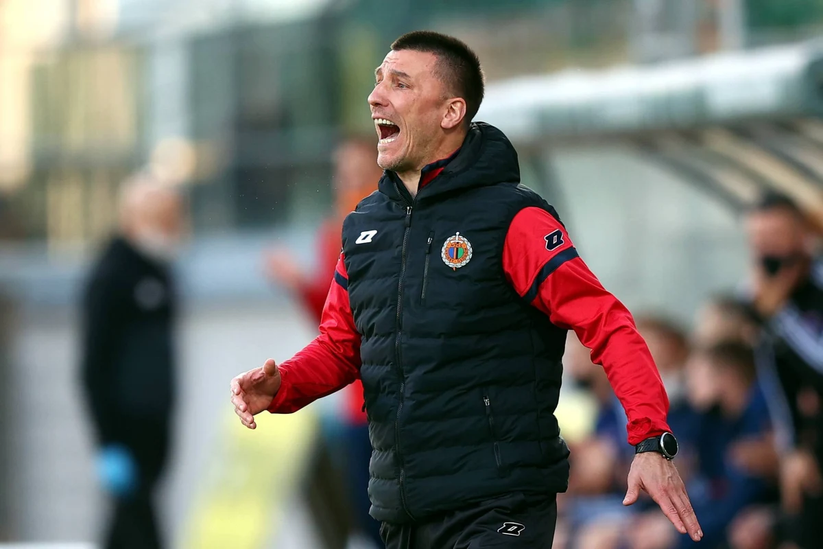 Serb Ivan Djurdjević został szkoleniowcem piłkarzy Śląska Wrocław. Kilka dni temu z klubem rozstał się trener Piotr Tworek.