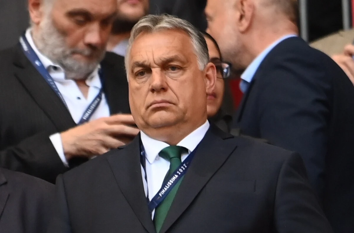 Węgry znów stanęły w poprzek Unii Europejskiej, blokując szósty pakiet sankcji na Rosję, a konkretnie sankcje na moskiewskiego patriarchę Cyryla. Unia musiała ustąpić ekipie Viktora Orbana. "Ten kraj nadużywa unijnej zasady jednomyślności jako narzędzia szantażu" - powiedziała ​wiceprzewodnicząca Parlamentu Europejskiego Katarina Barley, wpominając o pozbawieniu Węgrów prawa głosu w UE.