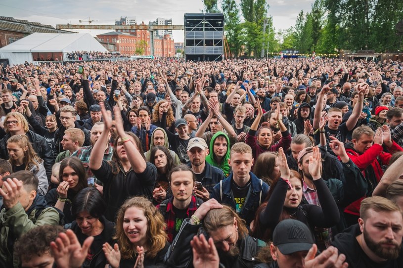 "31 dodatkowych powodów, by dołączyć do nas w Gdańsku" - tak organizatorzy Mystic Festival zapowiedzieli kolejne ogłoszenie z wykonawcami tegorocznej edycji. Kto pojawi się w Stoczni Gdańskiej?