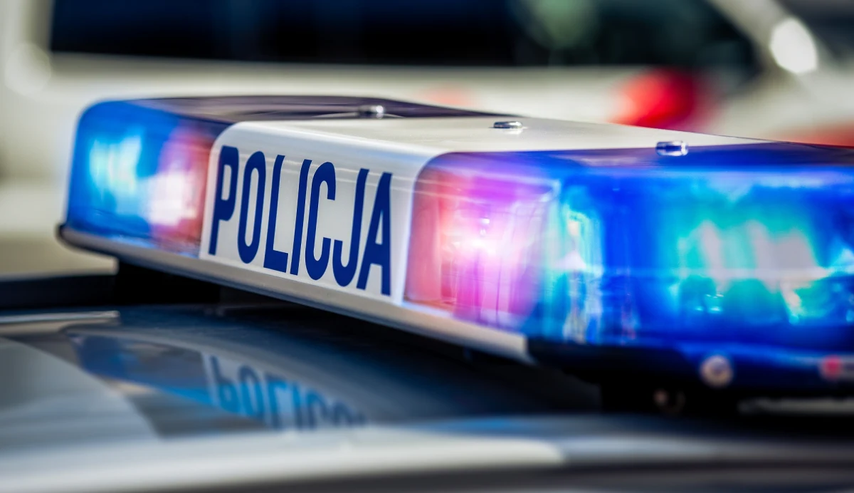 ​Pijana kobieta wjechała samochodem w witrynę sklepu w Mielnie w Zachodniopomorskiem. Informację o zdarzeniu dostaliśmy na Gorącą Linię RMF FM.