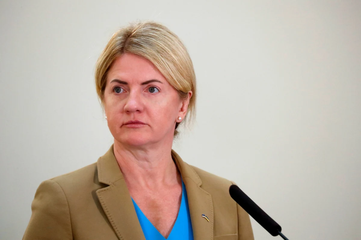 Szefowa MSZ i szef MSW znaleźli się w gronie siedmiu odwołanych w piątek ministrów rządu Estonii. Prezydent Alar Karis odwołał, na wniosek premier Kai Kallas, wszystkich ministrów koalicyjnej Partii Centrum - podała agencja BNS.