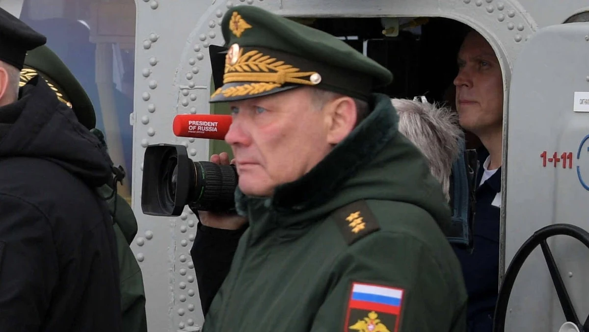 Rosyjski generał Aleksandr Dwornikow, nazywany "rzeźnikiem z Syrii", już nie dowodzi ofensywą przeciwko Ukrainie - uważają analitycy Conflict Intelligence Team (CIT). Nowym głównodowodzącym według ekspertów został wiceminister obrony Giennadij Żydko. 