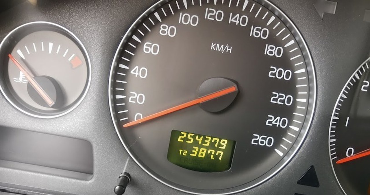 Podali konkretny wiek i przebieg. Wtedy auto staje się skarbonką