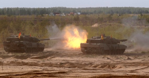 Hiszpańska armia planuje dostarczyć ukraińskim siłom zbrojnym walczącym z rosyjską inwazją ciężki sprzęt bojowy, w tym czołgi Leopard 2 A4 - poinformował madrycki dziennik "El Pais". 