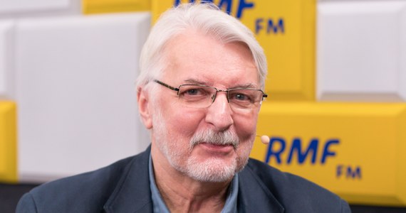 Gościem programu "7 pytań o 07:07" w Radiu RMF24 będzie były minister spraw zagranicznych Witold Waszczykowski. Nasz dziennikarz Tomasz Weryński zapyta o nastroje po sobotniej konwencji Prawa i Sprawiedliwości, o pieniądze z Krajowego Planu Odbudowy, a także o sytuację w Ukrainie.