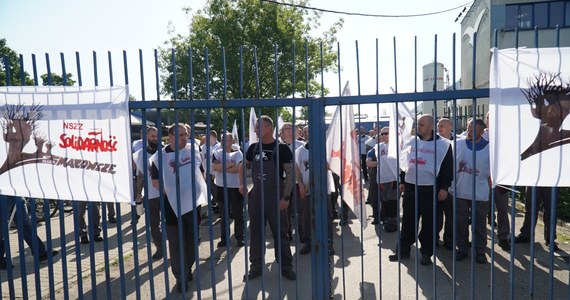 O 6 rano pracownicy spółki Altrad-Mostostal, produkującej rusztowania i szalunki, odmówili pracy. Rozpoczęty dziś strajk zapowiadali od tygodni.