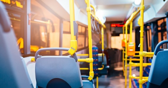 ​Zarząd Transportu Miejskiego w Lublinie zapoznał się z ofertami firm, które są zainteresowane dostawą autobusów wodorowych. Chodzi o przetarg, w którym na potrzeby lubelskiej komunikacji miejskiej mają trafić cztery tego typu 12-metrowej długości pojazdy.
