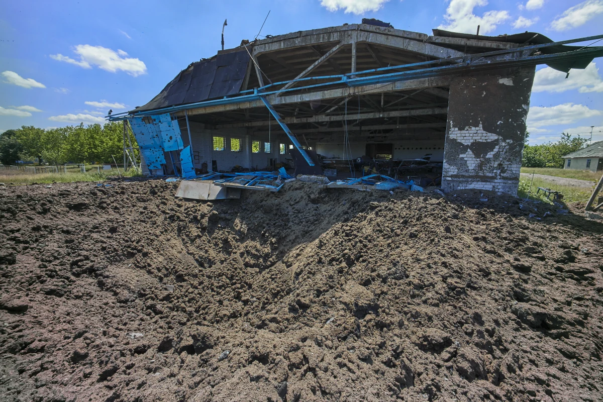 "Nie wiemy, kiedy skończy się wojna, ale jesteśmy przygotowani na każdy scenariusz" - mówi PAP Anatolij Sydorenko, dowódca sformowanego niedawno pododdziału pułku Azow w Charkowie, jednego z najsłynniejszych Specjalnych Pododdziałów Ochrony Porządku Publicznego na Ukrainie.