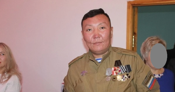 Ukraiński snajper zastrzelił Władimira Andonowa, zwanego także „Katem”. Ten rosyjski żołnierz zyskał niechlubną sławę, kiedy zabijał cywilów i jeńców wojennych na Ukrainie w 2015 roku. Według doniesień, Andonow zginął w Charkowie.