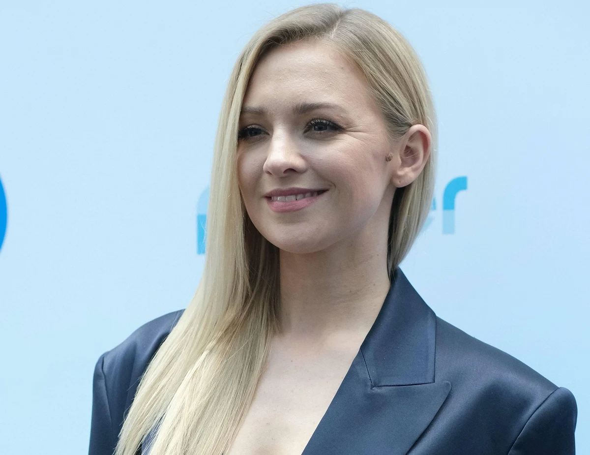 ​Prokuratura Okręgowa w Warszawie skierowała do sądu akt oskarżenia przeciwko aktorce Barbarze Kurdej-Szatan. Artystka została oskarżona o zniesławienie Straży Granicznej oraz jej funkcjonariuszy, nazywając ich "maszynami bez mózgów oraz mordercami".