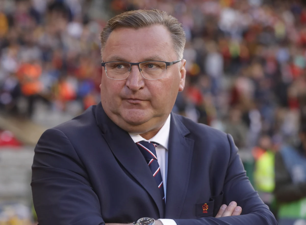 Trener polskich piłkarzy Czesław Michniewicz przyznał po porażce z Belgią 1:6 w Lidze Narodów w Brukseli, że taki mecz wyznacza kierunek, w jakim biało-czerwoni powinni podążać. "Musimy naśladować takie zespoły jak Belgia" - zaznaczył.
