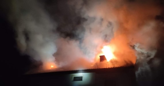 Od północy strażacy interweniowali siedem razy w związku z burzami, jakie przeszły nad województwem małopolskim. W miejscowości Garlica Murowana (gmina Zielonki, powiat krakowski) wybuchł pożar po uderzeniu pioruna w budynek jednorodzinny.