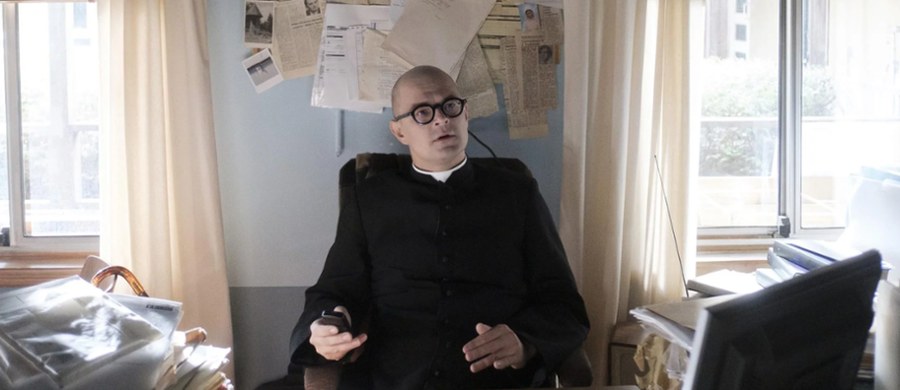 23 września do kin trafi trafi film "Johnny" w reżyserii Daniela Jaroszka. To obraz inspirowany historią popularnego duchownego - ks. Jana Kaczkowskiego. Zagrał go Dawid Ogrodnik. 