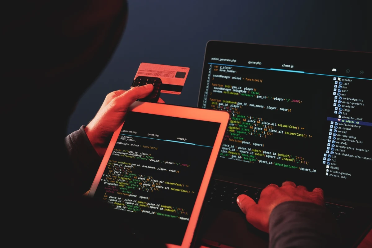 ​Policja w Działdowie (Warmińsko-mazurskie) otrzymała zgłoszenie o wyłudzeniu pieniędzy metodą "na zakup węgla". Mieszkanka miasta straciła w ten sposób 4 tys. zł.