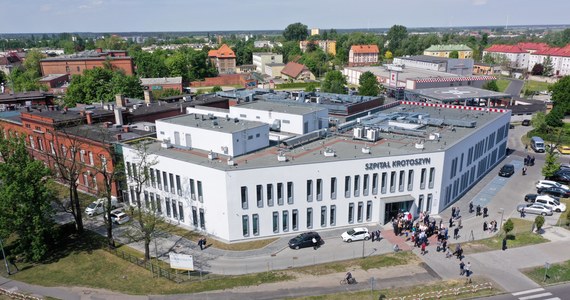 Po zawirowaniach formalnych dotyczących stanowiska dyrektora krotoszyńskiego szpitala, od ósmego czerwca jego obowiązki pełni Beata Maj – dotychczasowa szefowa placówki ds. finansowych. Najtrudniejszym zadaniem, z jakim będzie musiała uporać się kierująca szpitalem, jest zażegnanie kryzysu związanego z działaniem oddziału anestezjologii. Problemem są duże braki w personelu. "Jesteśmy na dobrej drodze, na pewno nie dopuścimy do zamknięcia jakiegokolwiek oddziału" – mówi w rozmowie z RMF FM Beata Maj. 