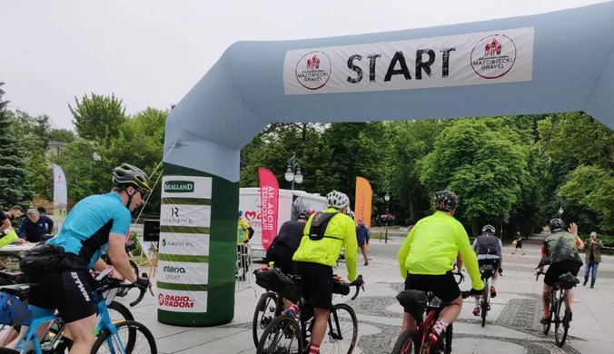 Ruszył drugi ultramarton rowerowy Mazowiecki Gravel 