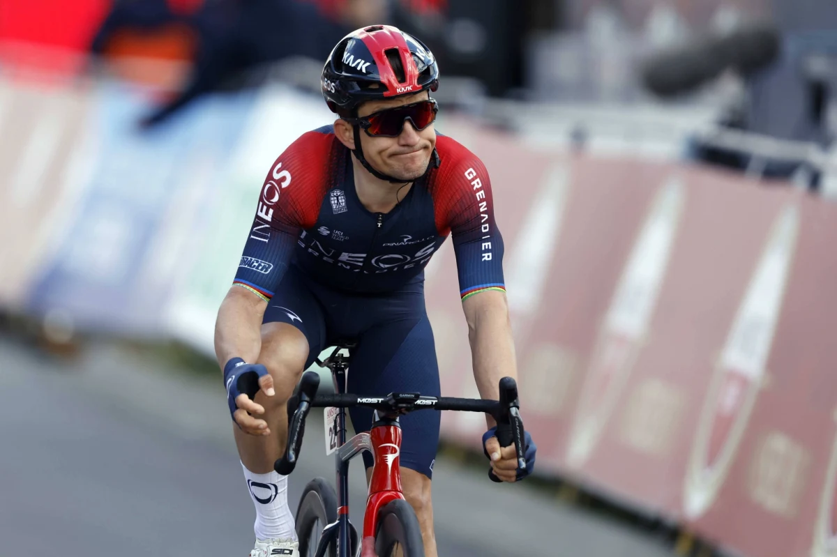 Michał Kwiatkowski (Ineos Grenadiers) zakończył swój udział w kolarskim wyścigu Criterium du Dauphine. Z powodu kontuzji Polak wycofał się w piątek na szóstym etapie.