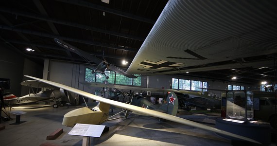 Szybowiec IS-A Salamandra, który przeszedł gruntowną restaurację został zaprezentowany w Muzeum Lotnictwa Polskiego w Krakowie. Eksponat znalazł swoje miejsce na ekspozycji w hangarze głównym.