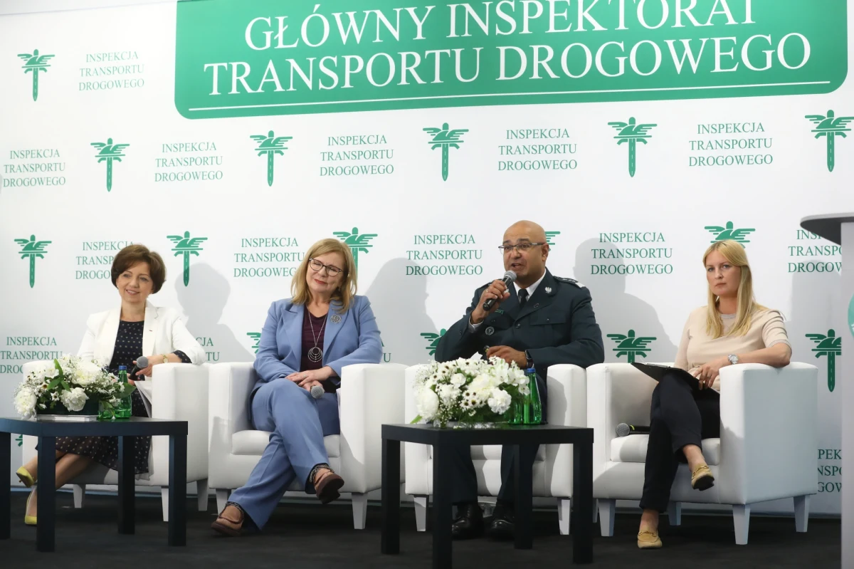 Program "Bezpieczeństwo w ruchu drogowym dla każdego" to nowy projekt informacyjno-edukacyjny przygotowany przez GITD. Został opracowany z myślą o osobach powyżej 60. roku życia zarówno pieszych, rowerzystów, jak i kierowców - powiedział w piątek główny inspektor transportu drogowego Alvin Gajadhur.
