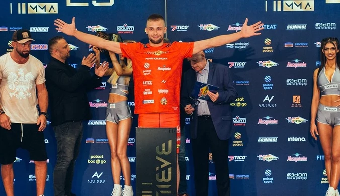 Piotr Kacprzak nowym mistrzem Babilon MMA!