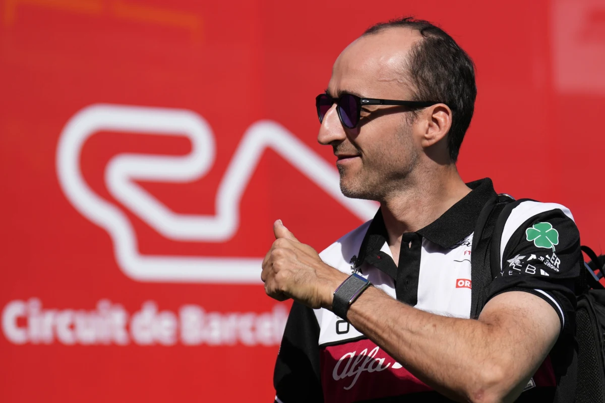 Robert Kubica jako pierwszy kierowca zespołu Prema Orlen Team wyruszył na trasę tegorocznego 24-godzinnego wyścigu Le Mans. Jego 90. edycja rozpoczęła się na torze Circuit de la Sarthe.