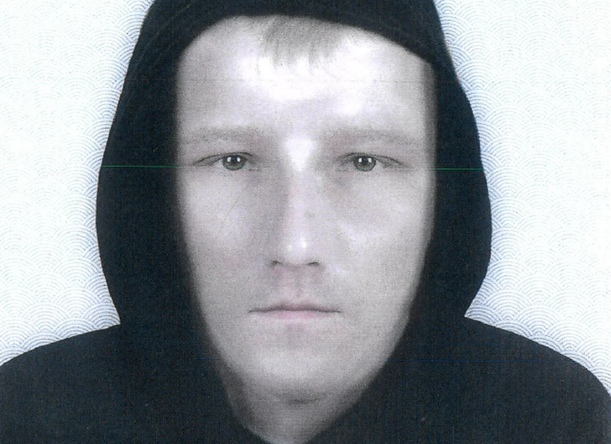 Opolska policja opublikowała portret pamięciowy mężczyzny, który miał dokonać rozboju w Strzelcach Opolskich. Funkcjonariusze proszą o kontakt wszystkich, którzy rozpoznają poszukiwanego. 