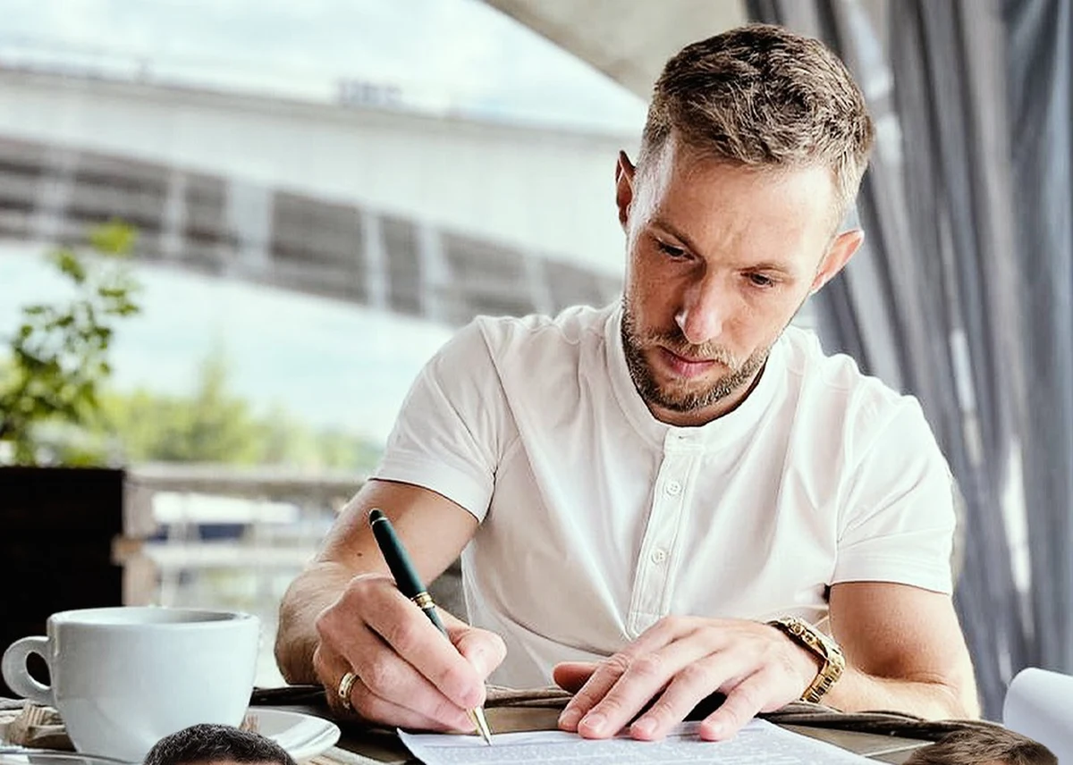 Maciej Rybus został piłkarzem Spartaka Moskwa. Polski obrońca podpisał dwuletni kontrakt z tym klubem. Wcześniej bronił barw innego zespołu ze stolicy Rosji - Lokomotiwu.