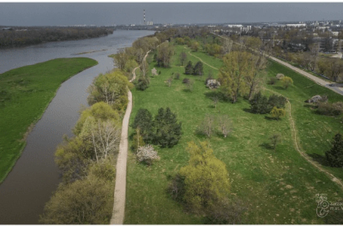 Prezydent Warszawy Rafał Trzaskowski podjął decyzję o utworzeniu Parku Naturalnego Golędzinów. Będzie to największy park w stolicy, który obejmie teren wzdłuż Wisły na Pradze-Północ. 
