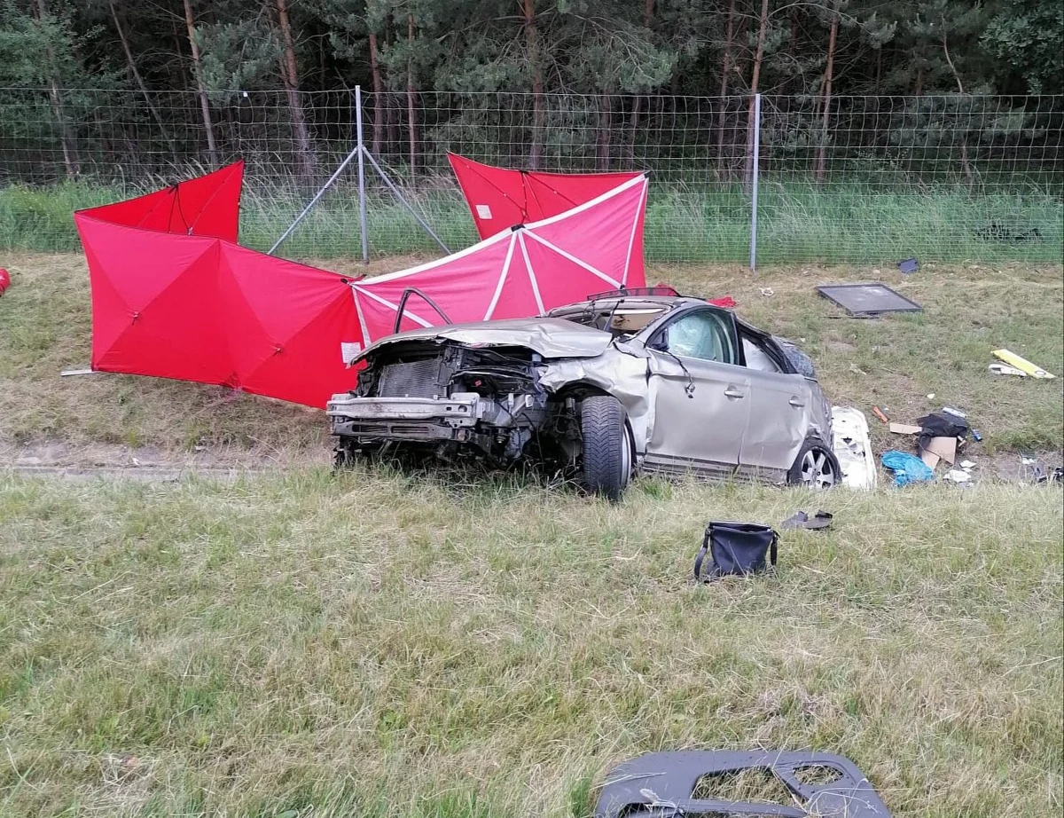 Dwa poważne wypadki na autostradzie A4. Doszło do nich w okolicach Wrocławia i Opola. Zginęła jedna osoba, 10 zostało rannych.