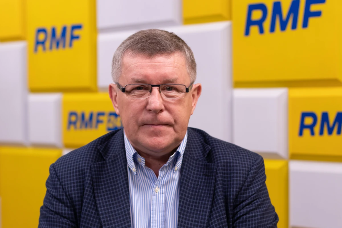 "Minister Cieślak już nie jest ministrem, więc rozumiem, że reagujemy na tego rodzaju nieodpowiedzialne wyskoki" - mówił w Porannej rozmowie w RMF FM europoseł PiS Zbigniew Kuźmiuk, pytany o wypowiedzi Edwarda Siarki i "aferę" na poczcie z Michałem Cieślakiem. "Nie jesteśmy święci" - stwierdził gość Roberta Mazurka.