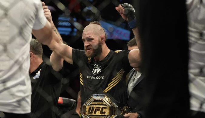 Tłumy na ulicach. Wielkie powitanie mistrza UFC