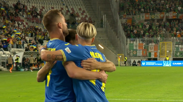 Ukraina - Irlandia 1-1 (0-1)
Bramki: Dovbyk 47 - Collins 31.